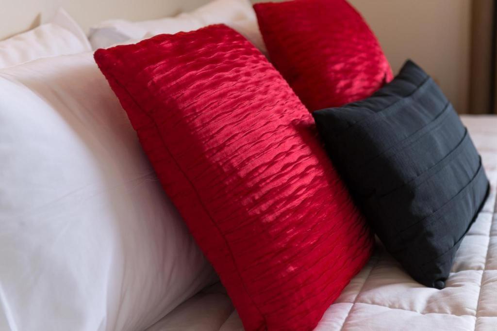 Aston Court Motel Бленхайм Екстериор снимка