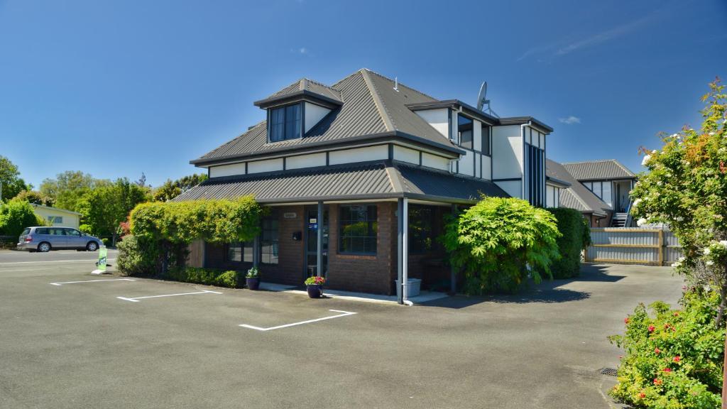 Aston Court Motel Бленхайм Екстериор снимка